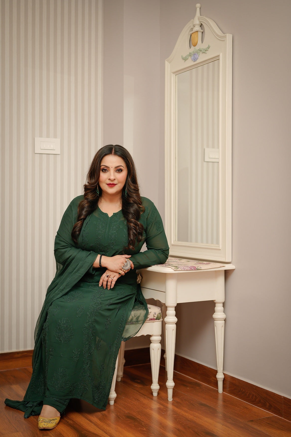 Ruhani Chikankari Viscose Kurta Pant Set