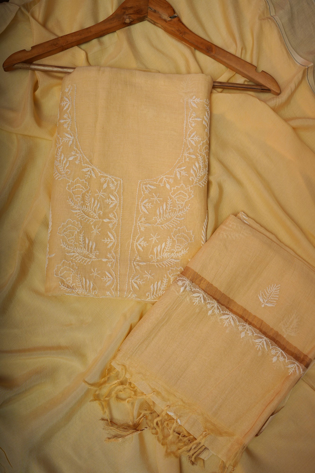 Mulmul Cotton- Chikankari Unstitched 3 Pc Suit Set-Light Yellow