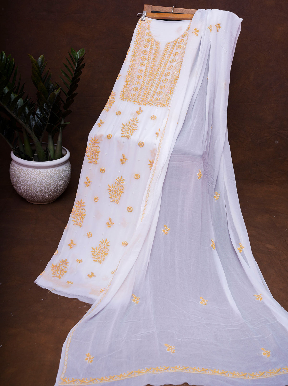 white-yellow