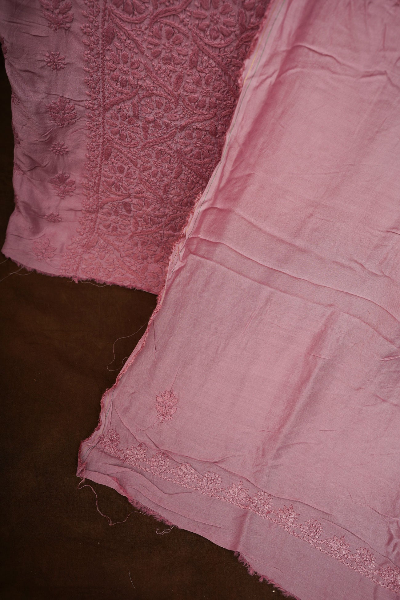 Muslin- Heavy Chikankari UnStitched 3 Pc Suit Set -Powder Pink