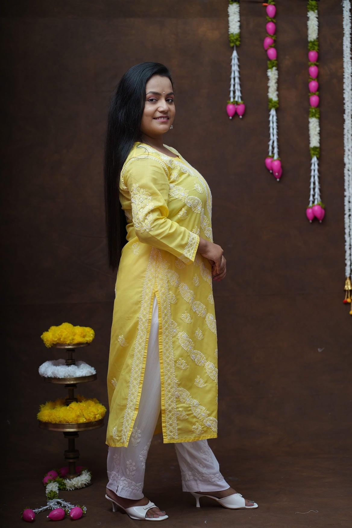 Cotton Chikankari Staight Kurta