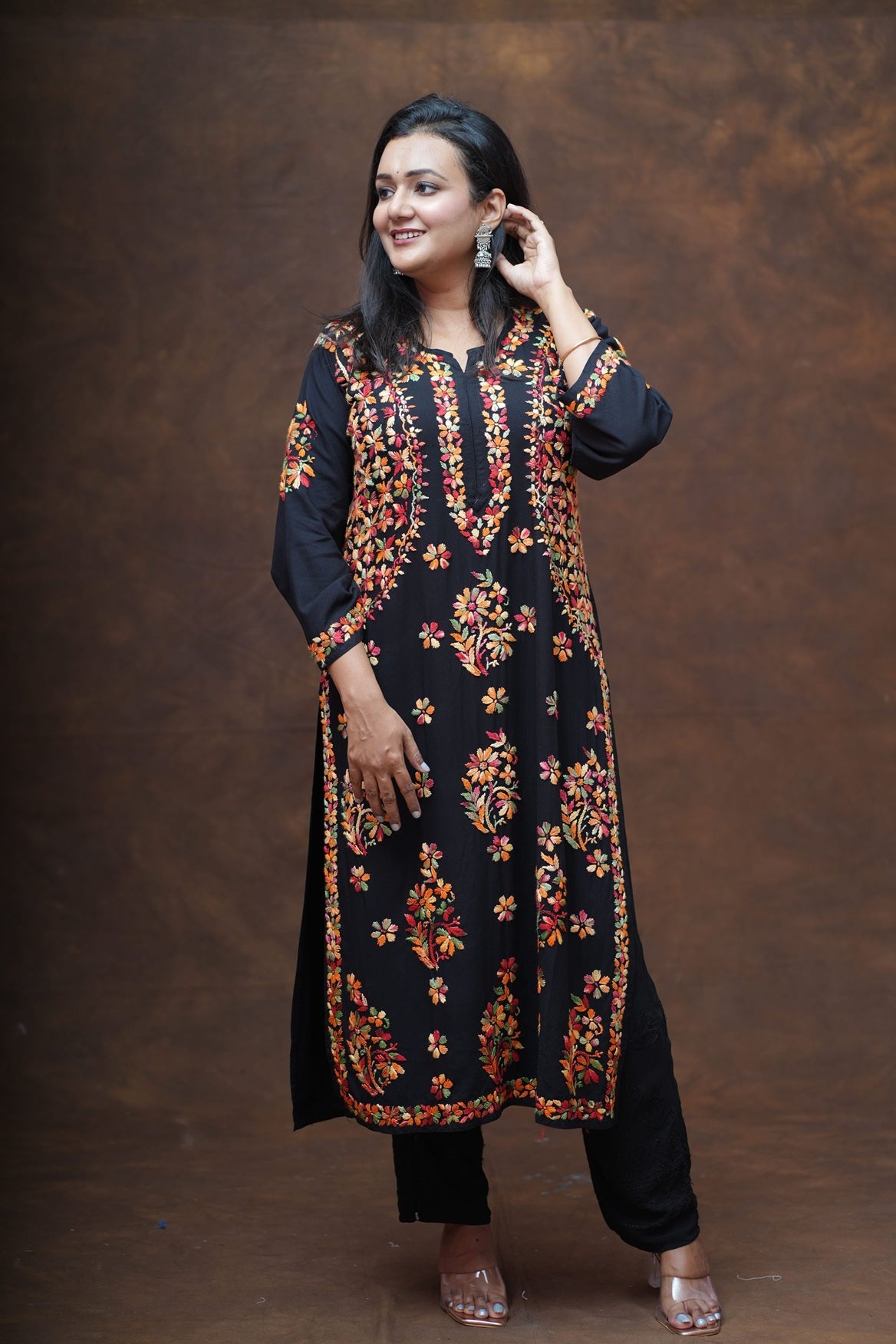 Varnika Rayon Multicolour Thread Chikankari Kurta-Black