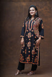 Varnika Rayon Multicolour Thread Chikankari Kurta-Black