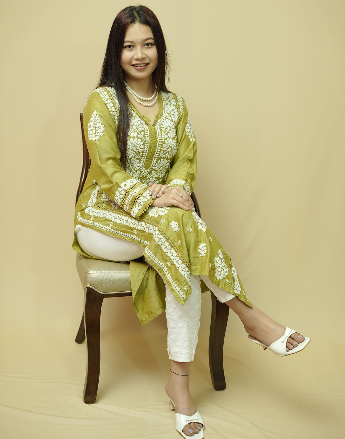 Gulnaar Chanderi 3D Chikankari Kurta