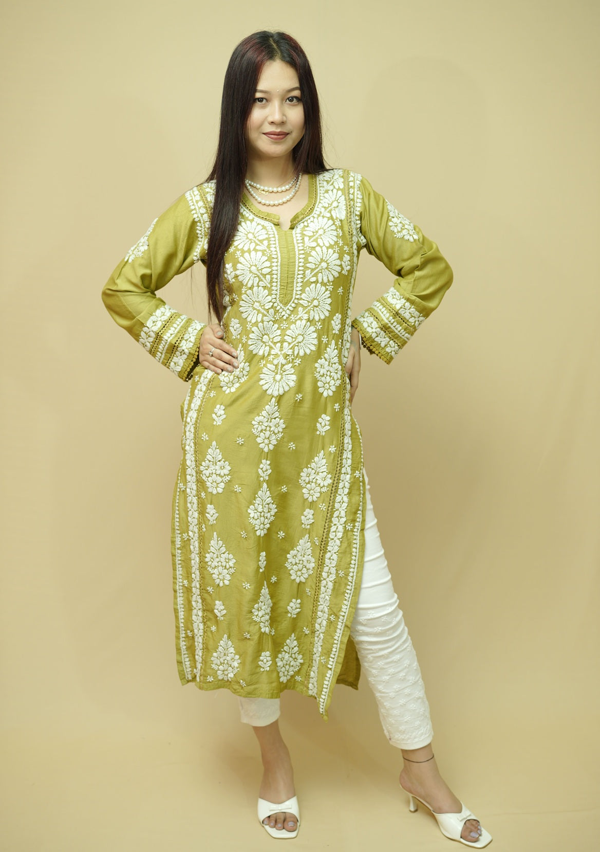 Gulnaar Chanderi 3D Chikankari Kurta