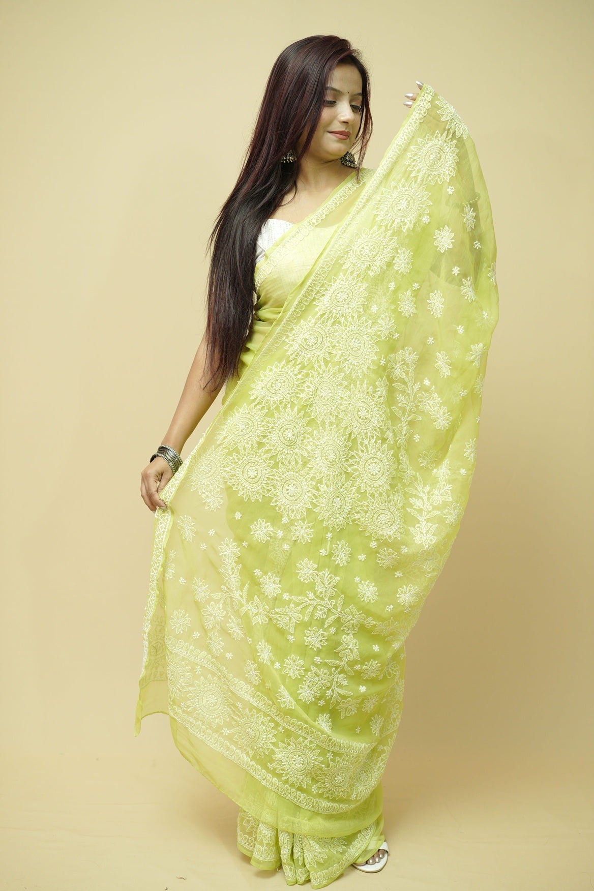 Sanya Suraj Chikankari Saree