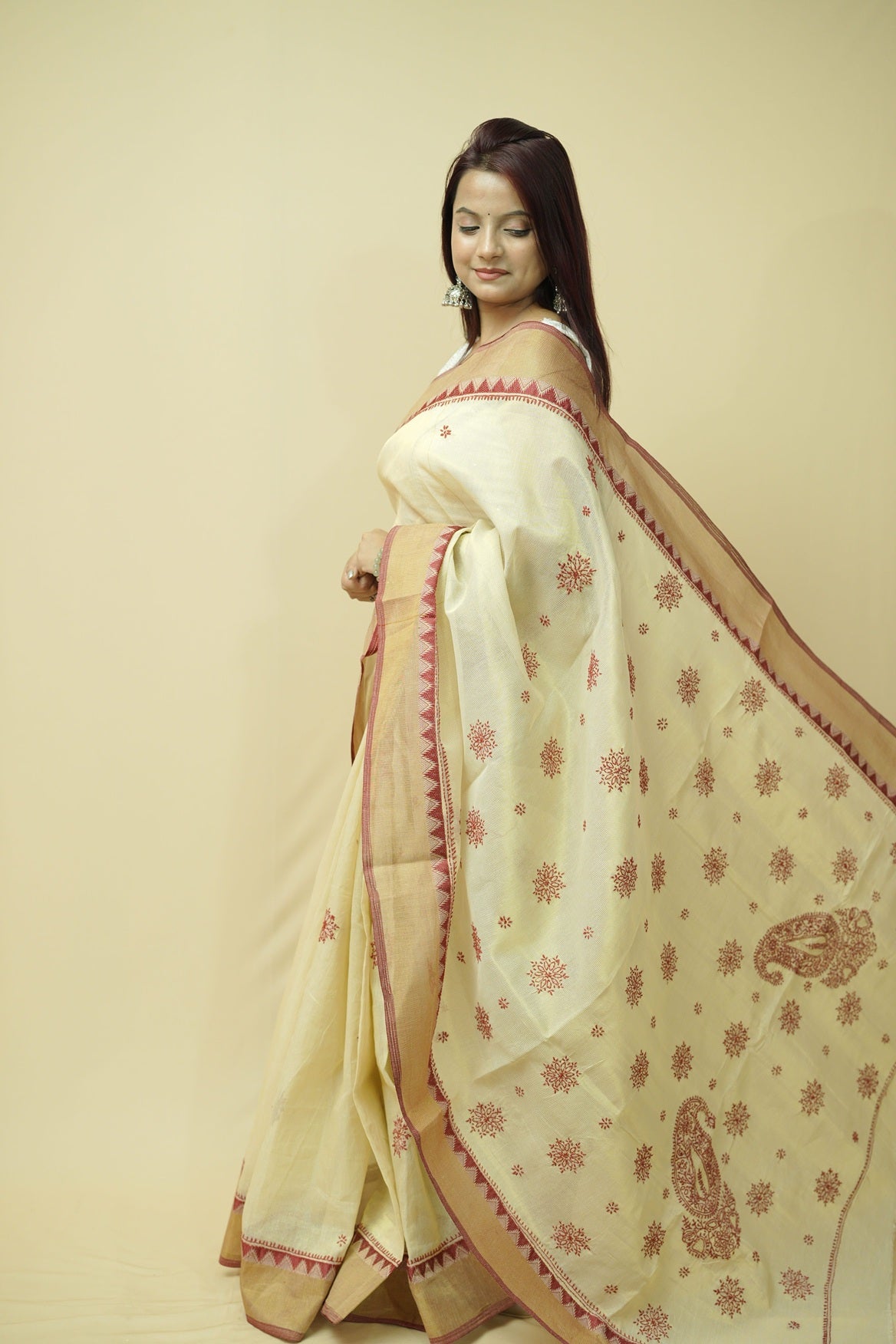Suhana Nalli Silk Chikankari Saree