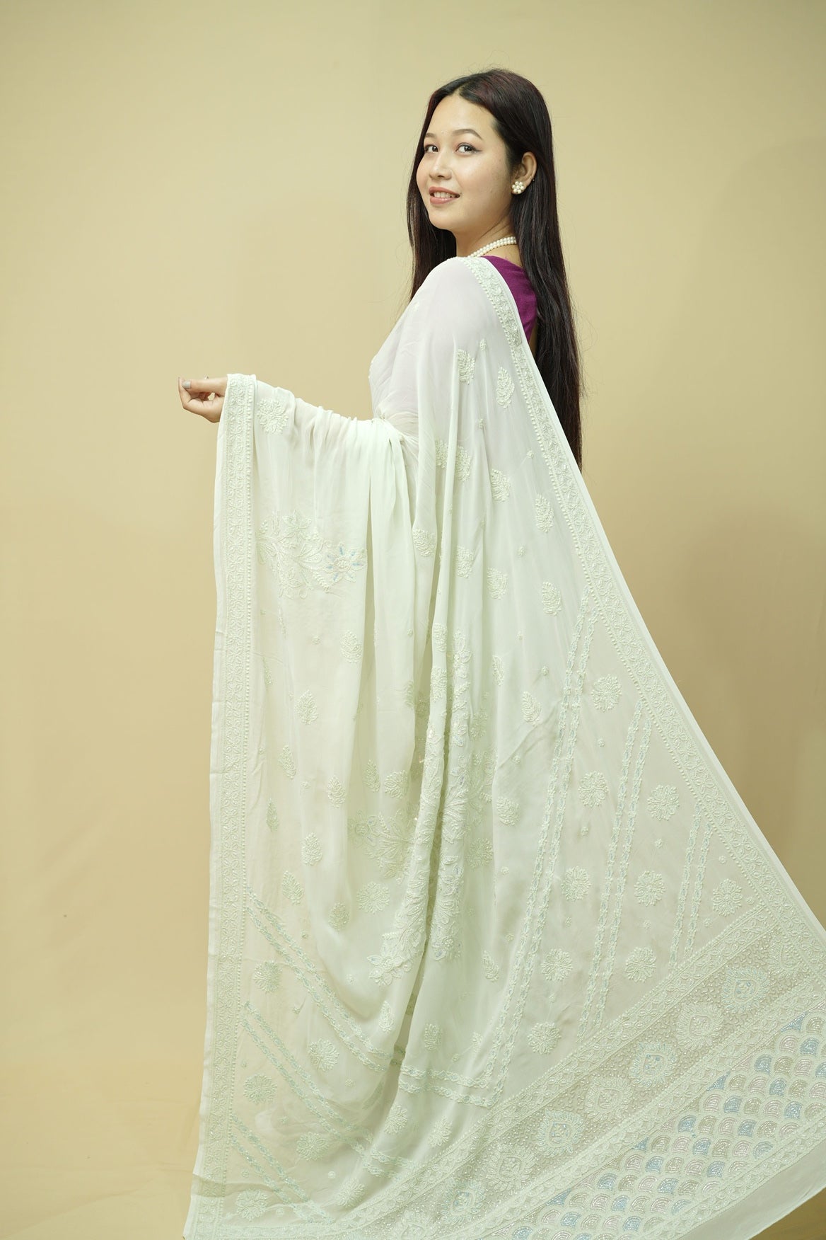 Elara Viscose Georgette Chikankari Saree-Pastel Green