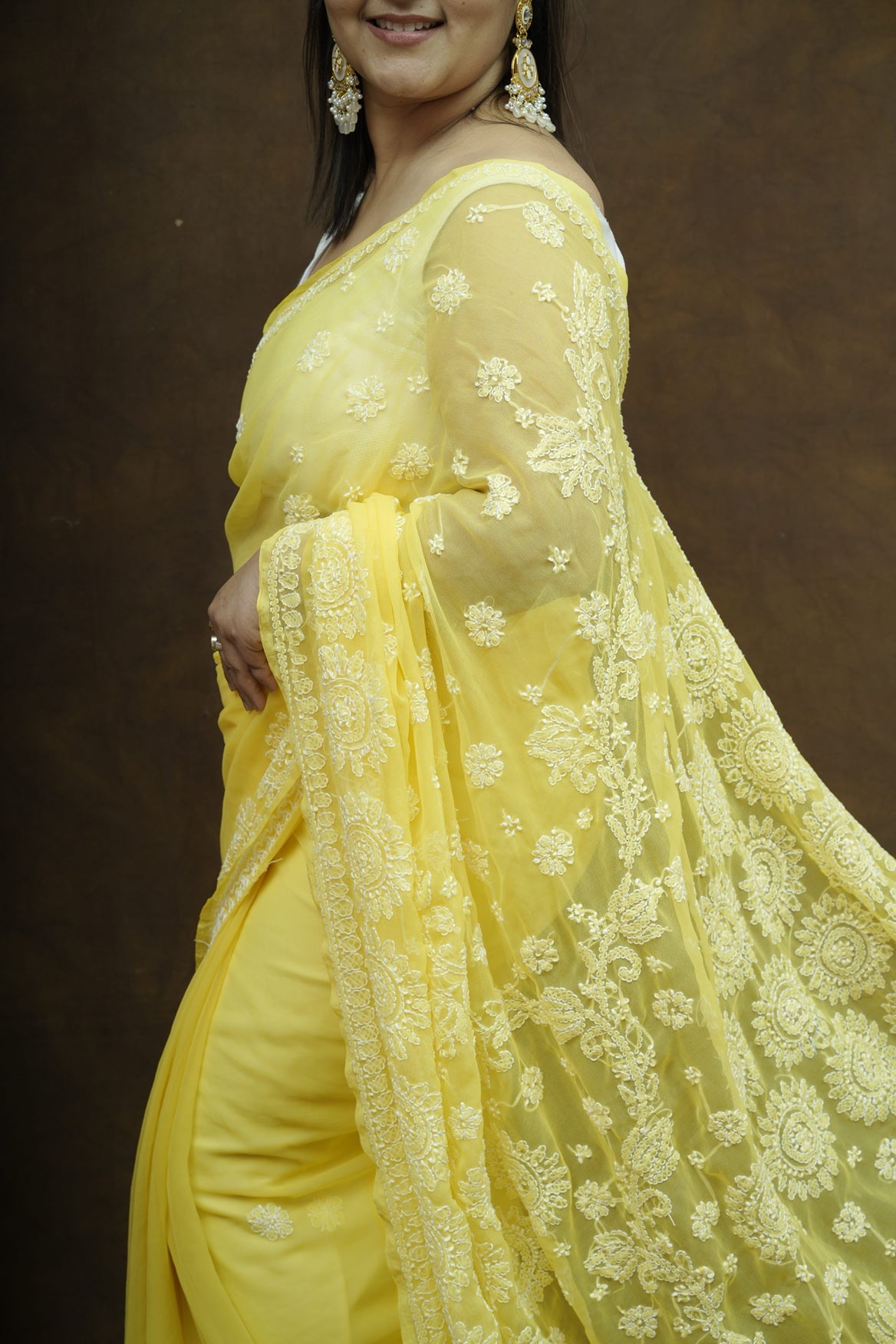 Sanya Suraj Chikankari Saree